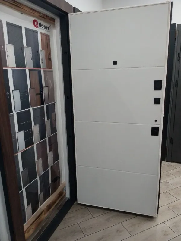 Двері Акорд 2 кольори, Блок 950*2050 мм. права Qdoors
