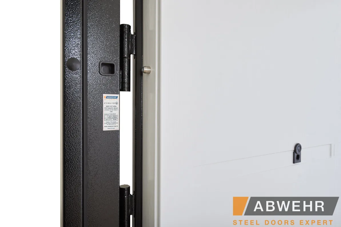 Вхідні Двері Classik (KC) 489 Safira Abwehr